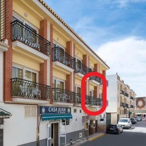 Apartamentos Leonor Carihuela Torremolinos España